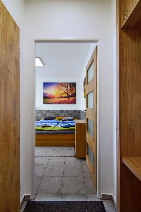 Apartman Nikola Trojanovice Exterior foto